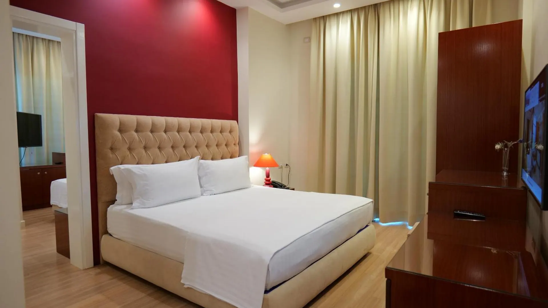 ****  Hotel Luxury Ksamil Albania