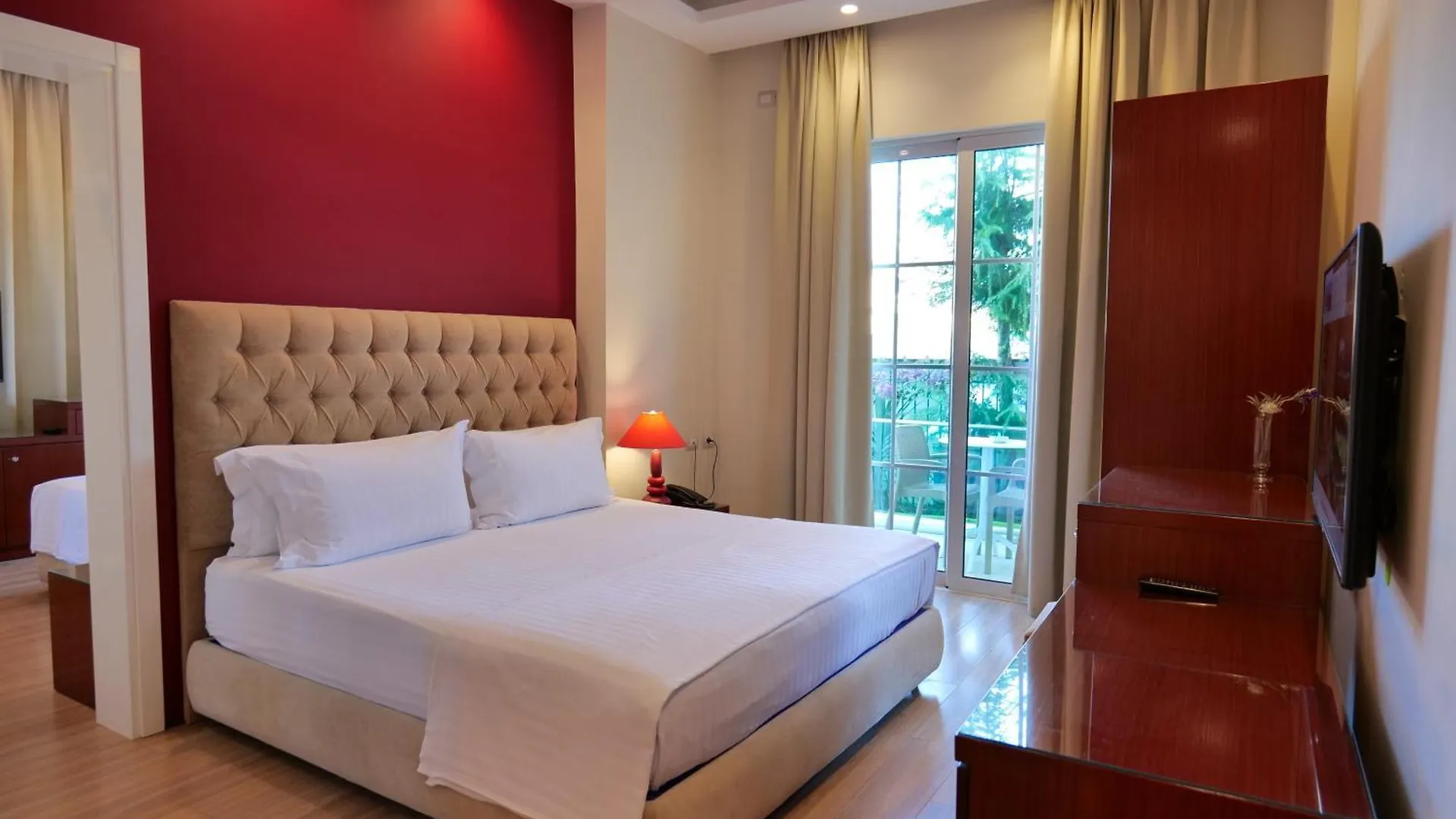 Hotel Luxury Ksamil