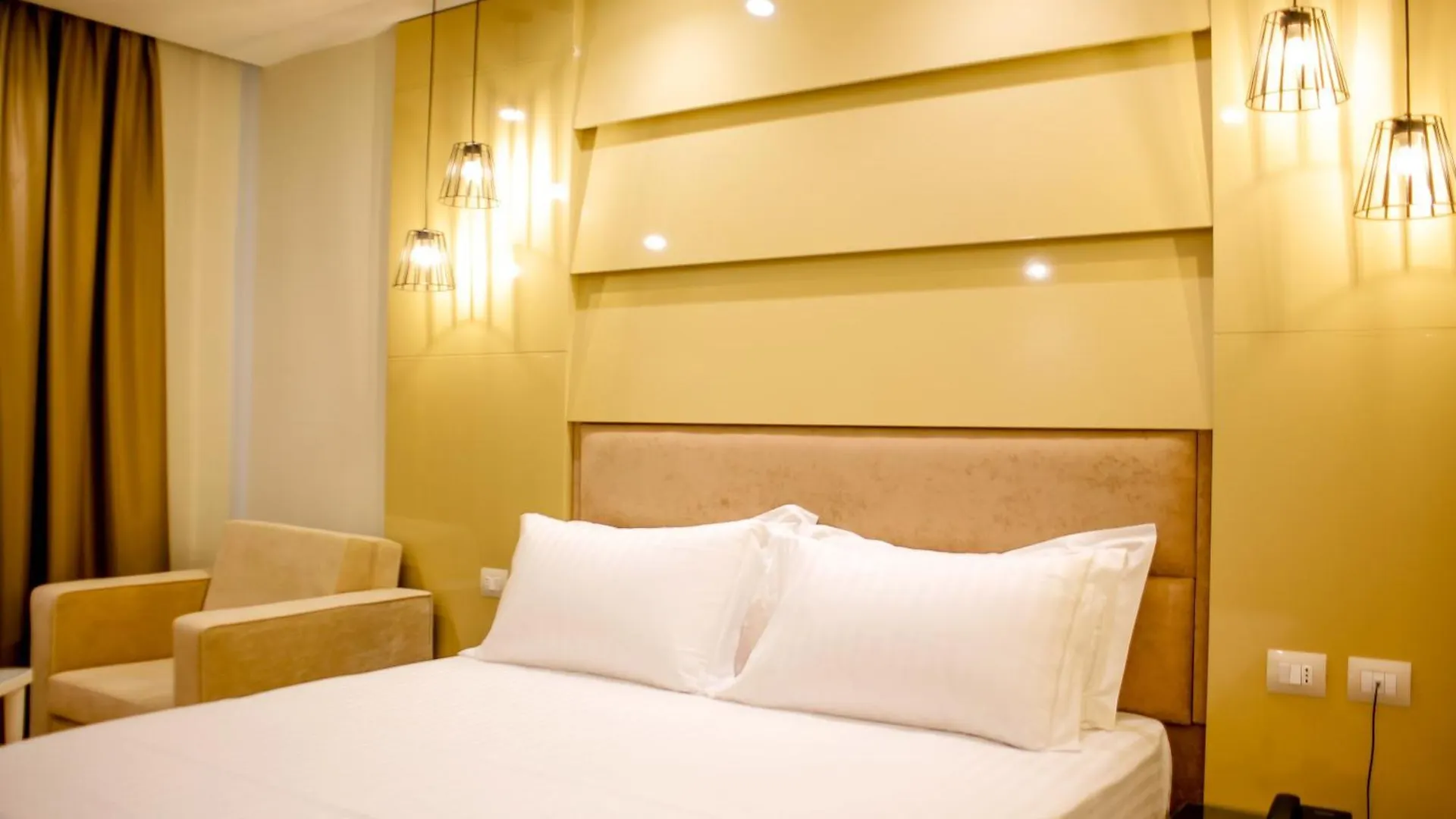Hotel Luxury Ksamil