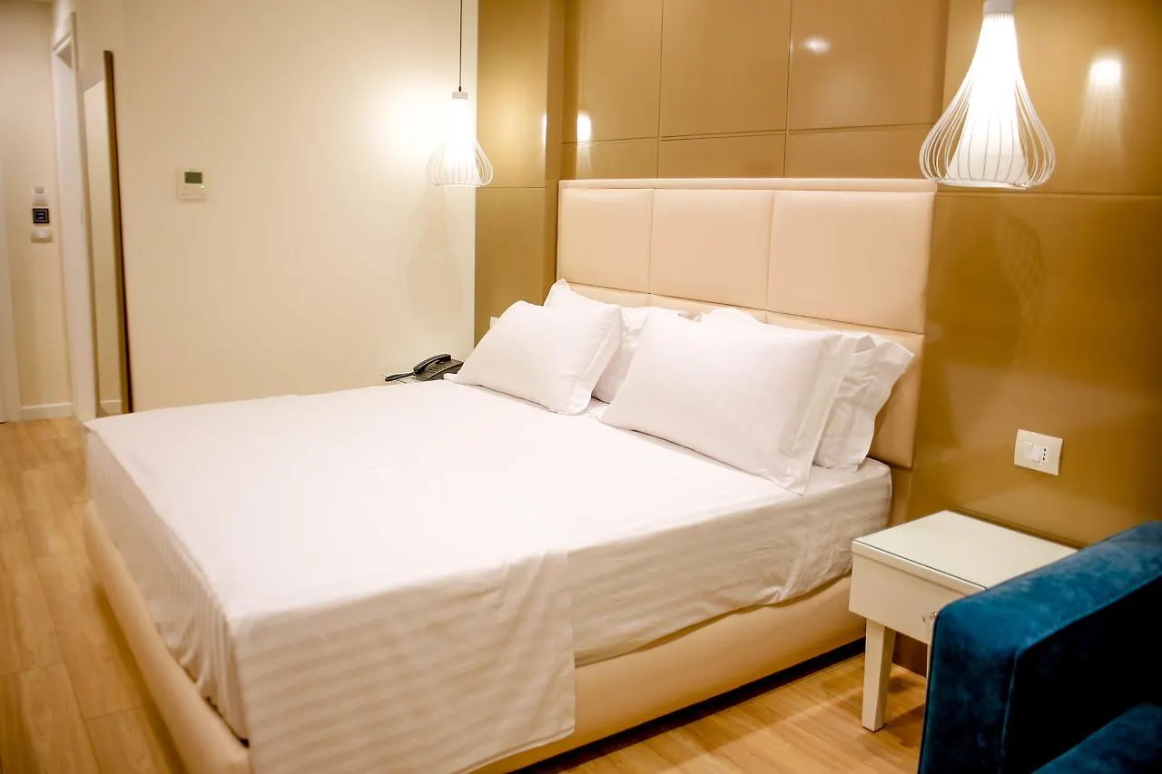 ****  Hotel Luxury Ksamil Albania